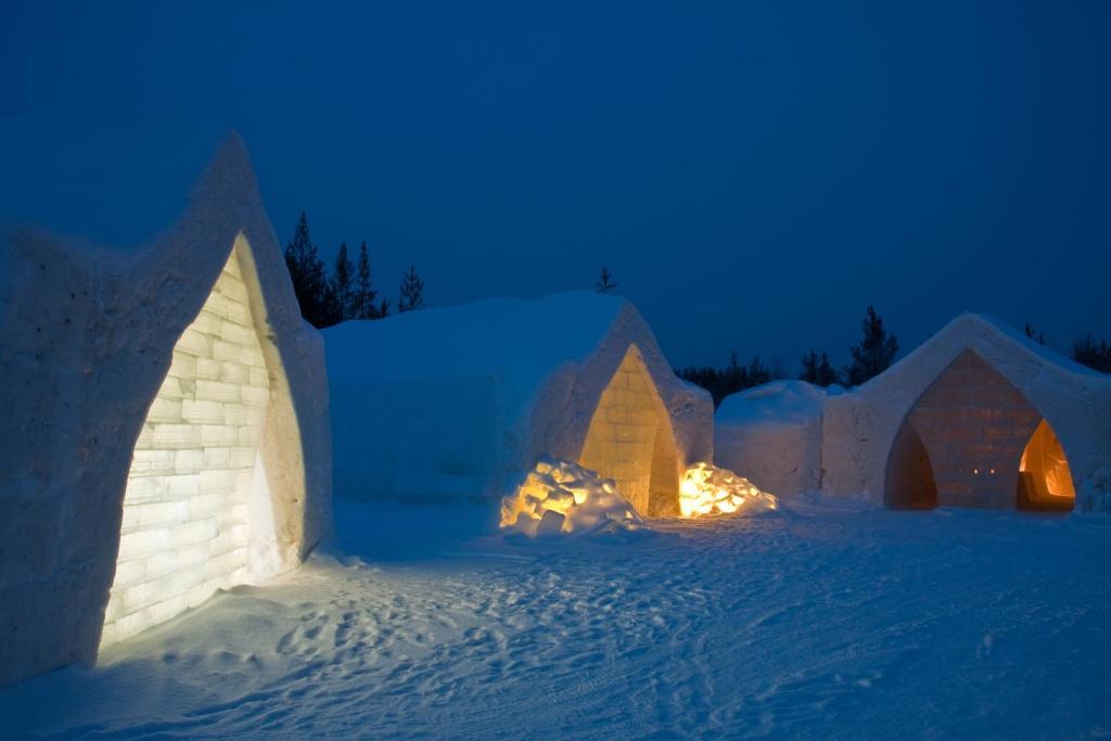 Arctic Snowhotel & Glass Igloos Sinetta Exterior photo